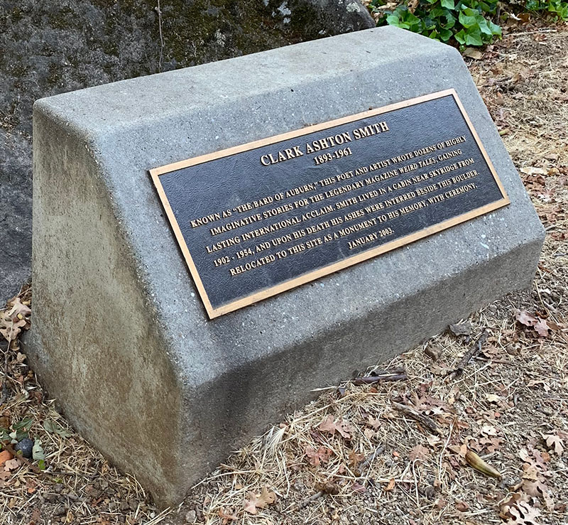 Color photo of the gravestone of Clark Ashton Smith.